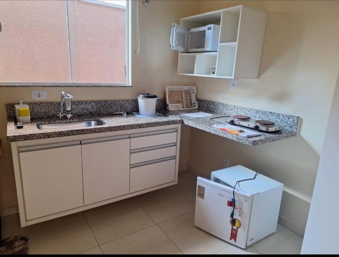 Kitnets Dona Lucia Sjc Appartement São José dos Campos Buitenkant foto